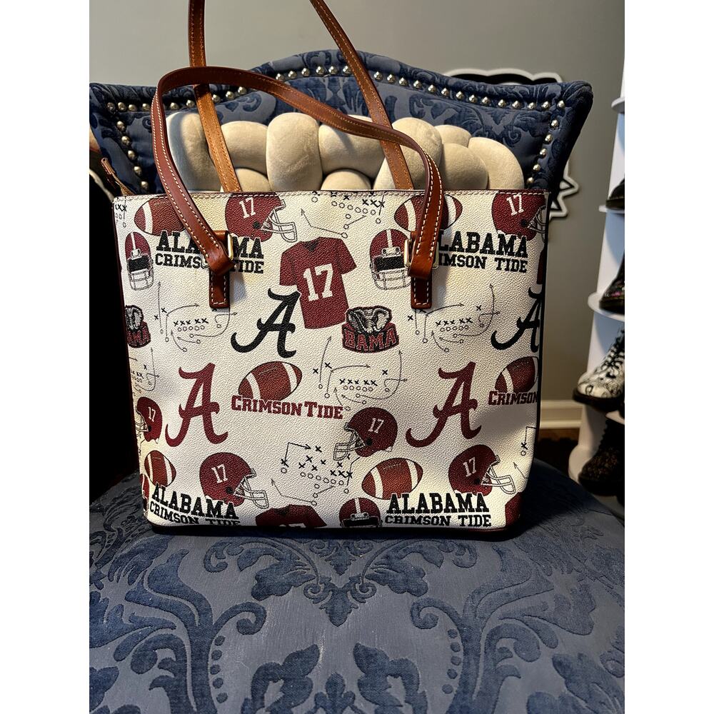 Dooney and Bourke Alabama Crimson Tide Collegiate Tote NWOT - Picture 2 of 9